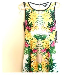 Super cute dress knee length
